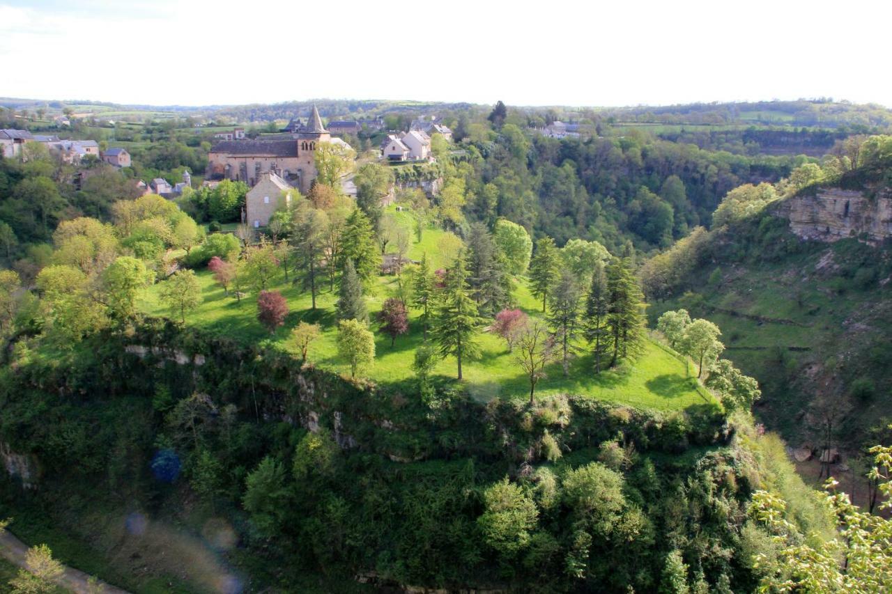 La Maisonnette En Bois Estaing  Exterior foto